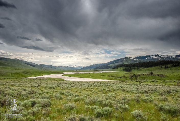 Cloudy morning over Lamar Valley in Yellowstone National Park.