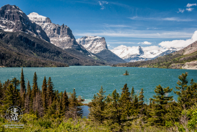 Wild Goose Island And The Peaks Of St Mary's Wild Goose Island and the snow-clad mountain peaks that surround St. Mary's Lake.