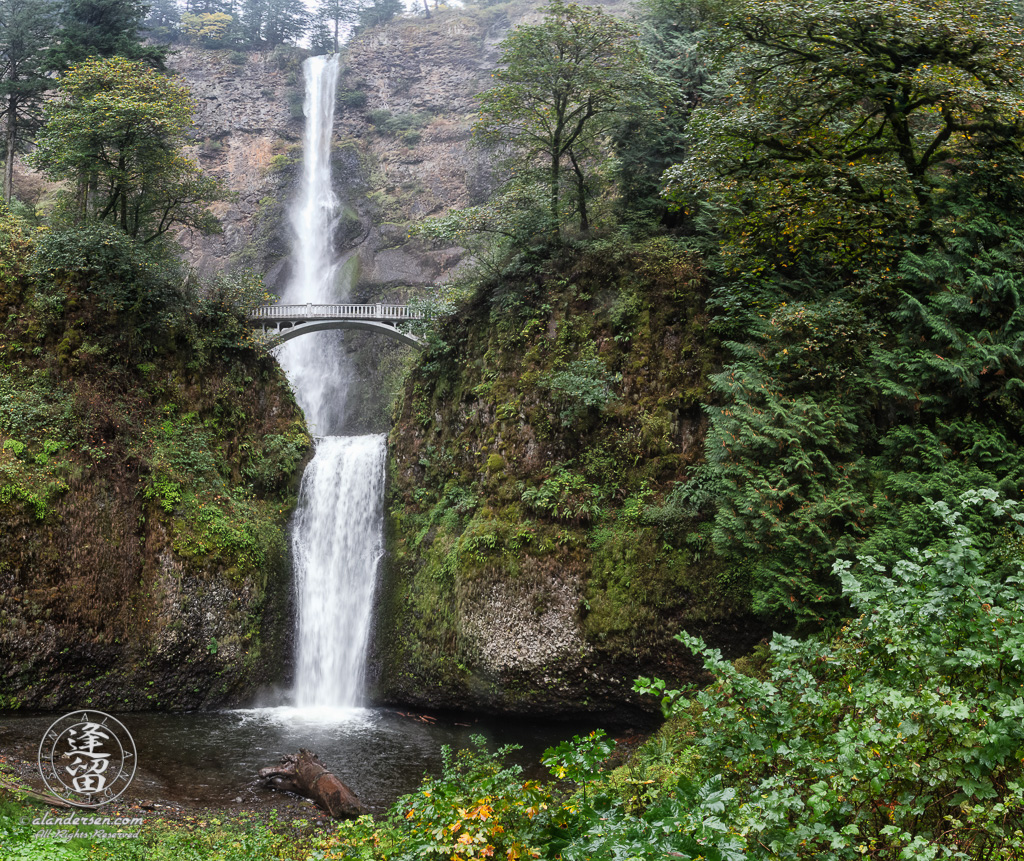 Multnomah Falls in Oregon on a wet rainy day.