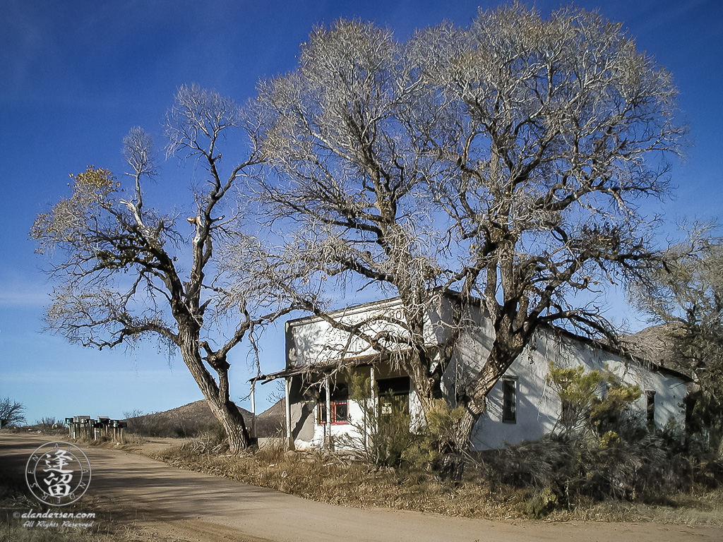 Abandoned Joe Bono Saloon.