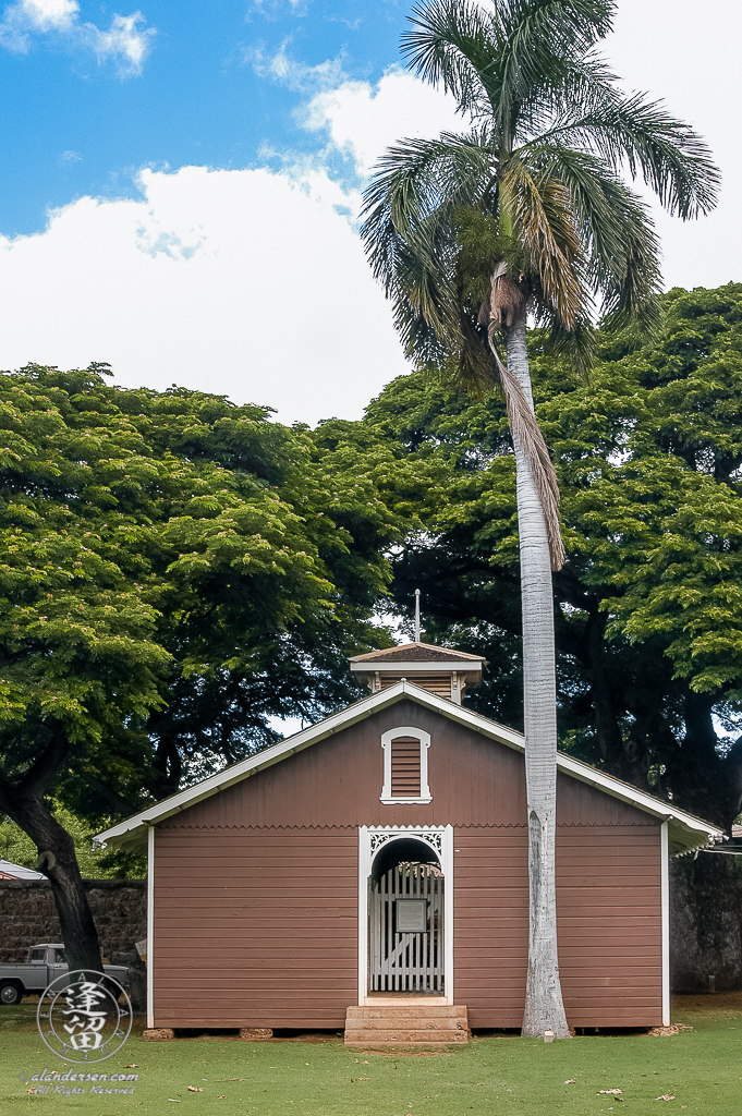 Building where prisoners were locked up at night at the old Lahaina prison.