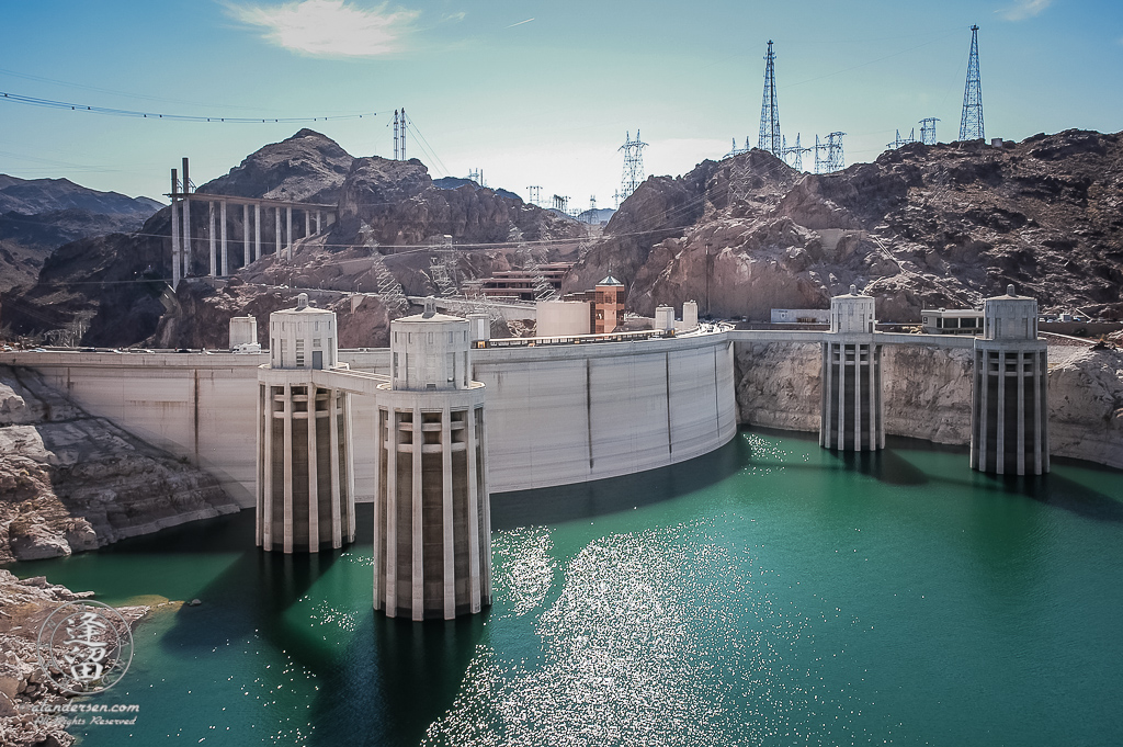 Boulder Dam and (Mike O'Callaghan–Pat Tillman Memorial bridge construction.