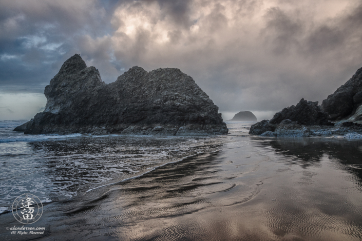 Lion Rock during sunrise at Arcadia Beach State Recreation Site, Oregon.